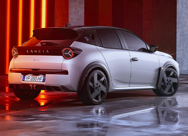 Amplitude-Auto-Lancia-Ypsilon-HF