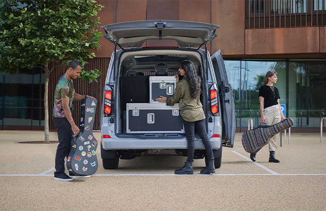 Amplitude Auto - Ford Tourneo Custom