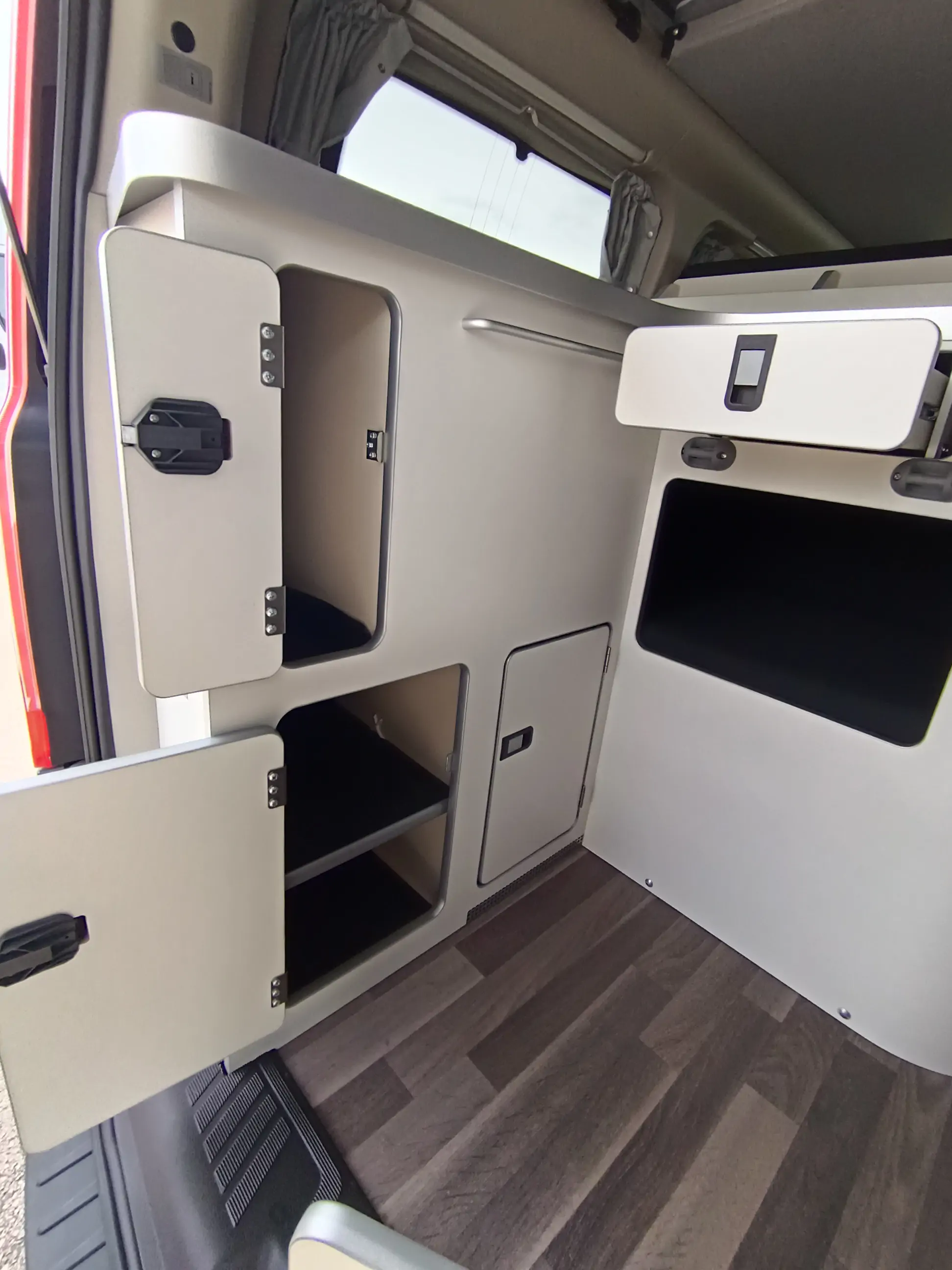 Image WESTFALIA NUGGET 