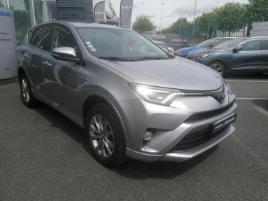 Voir le détail de l'offre de cette TOYOTA RAV4 197 Hybride Silver Edition 2WD CVT de 2018 en vente à partir de 310.06 €  / mois