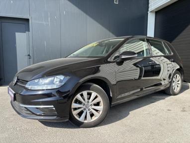 Voir le détail de l'offre de cette VOLKSWAGEN Golf 1.4 TSI 125ch BlueMotion Technology Confortline Business 5p de 2017 en vente à partir de 16 499 € 