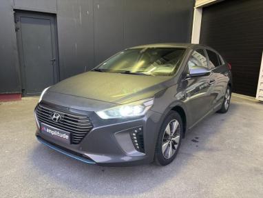 Voir le détail de l'offre de cette HYUNDAI Ioniq Plug-in 141ch Executive de 2019 en vente à partir de 16 299 € 