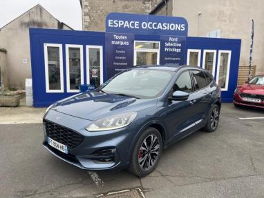 Voir le détail de l'offre de cette FORD Kuga 2.5 Duratec 225ch PowerSplit PHEV ST-Line Business e-CVT 13cv de 2020 en vente à partir de 231.17 €  / mois