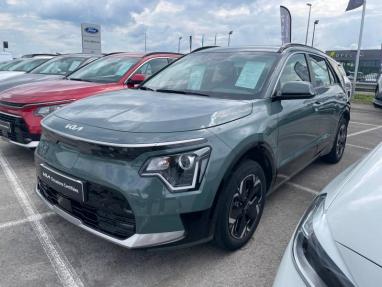 Voir le détail de l'offre de cette KIA Niro EV 204ch Active de 2023 en vente à partir de 258.91 € / mois