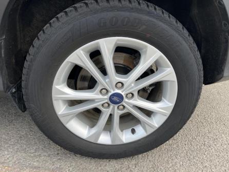 FORD Kuga 1.5 Flexifuel-E85 150ch Stop&Start Titanium 4x2 BVA Euro6.2 à vendre à Auxerre - Image n°9