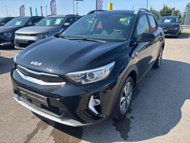 Voir le détail de l'offre de cette KIA Stonic 1.0 T-GDi 100ch Active DCT7 de 2024 en vente à partir de 213 €  / mois