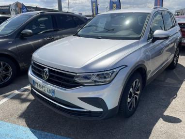 Voir le détail de l'offre de cette VOLKSWAGEN Tiguan 2.0 TDI 150ch Active DSG7 de 2021 en vente à partir de 342.92 €  / mois
