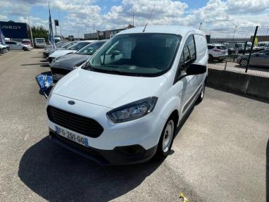 Voir le détail de l'offre de cette FORD Transit Courier 1.0E 100 ch Ambiente de 2019 en vente à partir de 163.53 €  / mois