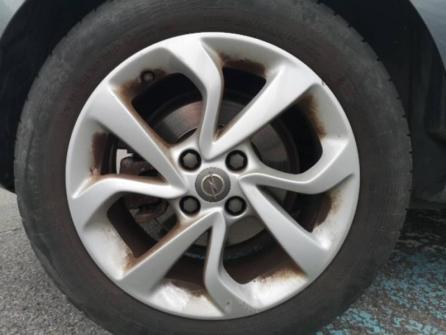 OPEL Corsa 1.4 Turbo 100ch Design Edition Start/Stop 5p à vendre à Saint-Maximin - Image n°11