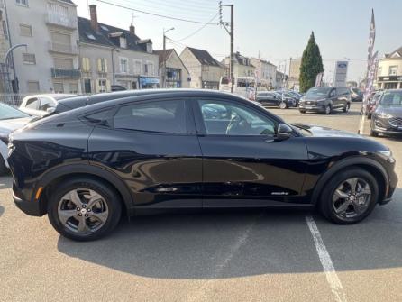FORD Mustang Mach-E 269ch Standard Range 76kWh 7cv à vendre à Orléans - Image n°4