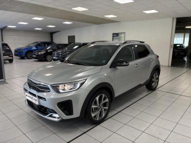Voir le détail de l'offre de cette KIA Stonic 1.0 T-GDi 100ch GT Line de 2024 en vente à partir de 185.5 €  / mois