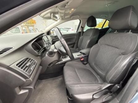 RENAULT Megane 1.5 dCi 110ch energy Limited à vendre à Beaune - Image n°10